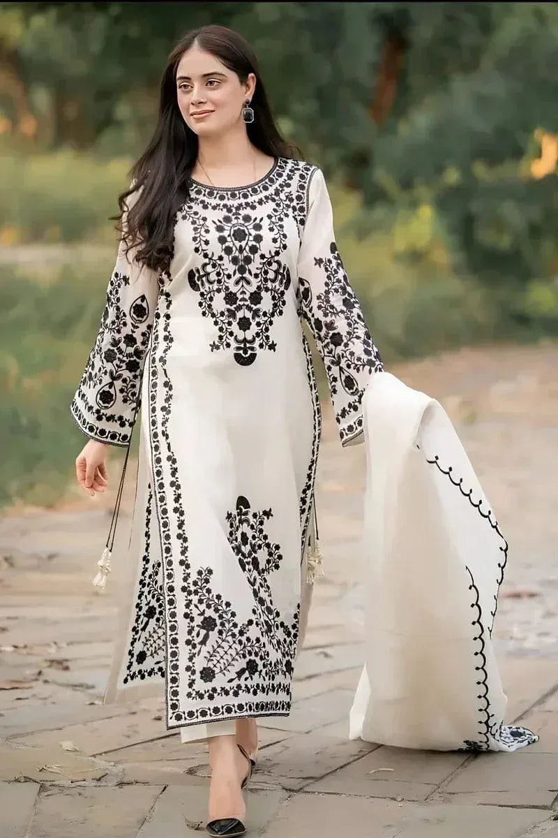 Lawn 3-Piece Embroidered Suit - Zeenn