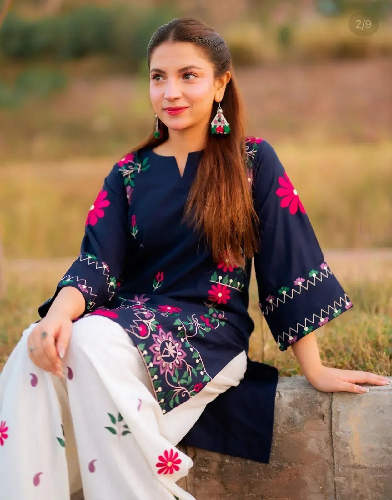 Lawn 2-Piece Embroidered Suit - Zeenn