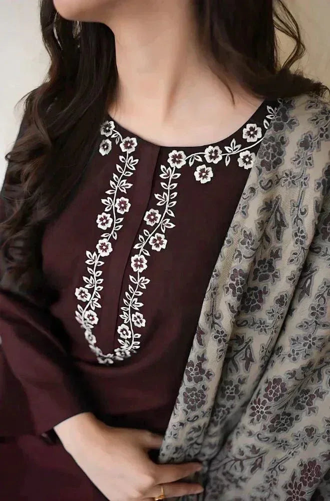 Lawn 3-Piece Embroidered Suit - Zeenn