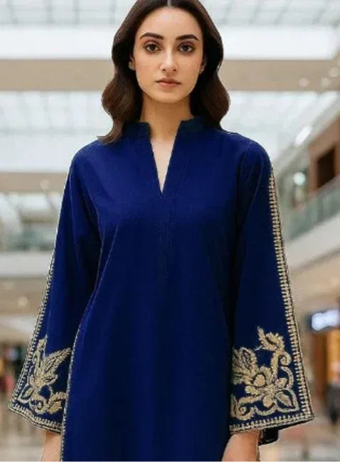 Lawn 2-Piece Embroidered Suit - Zeenn